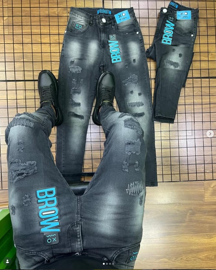 Jeans Brow Destroyed